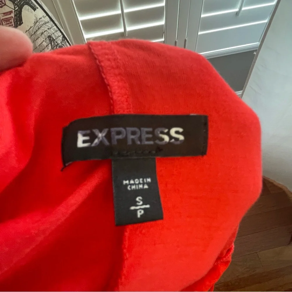 Express Vibrant Coral Mini Dress - Picture 4 of 5